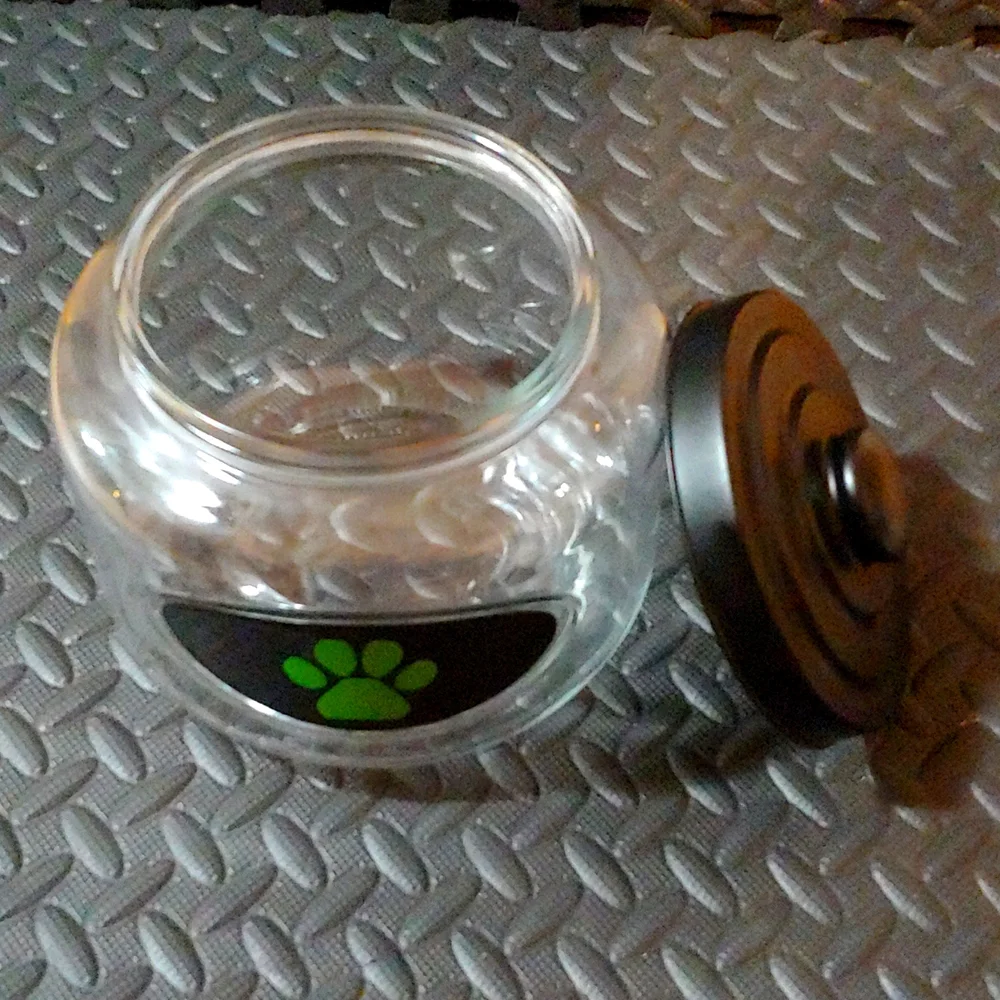 Dog Treat Bowl * Black & Green * 8